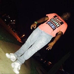 Meet your Posher, Kelton